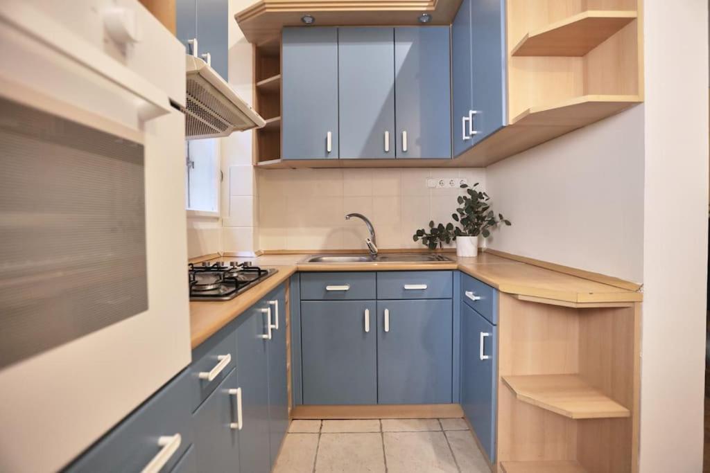 Unwind In Style W Sauna Dsgn 2Br Home Budapeşte Dış mekan fotoğraf