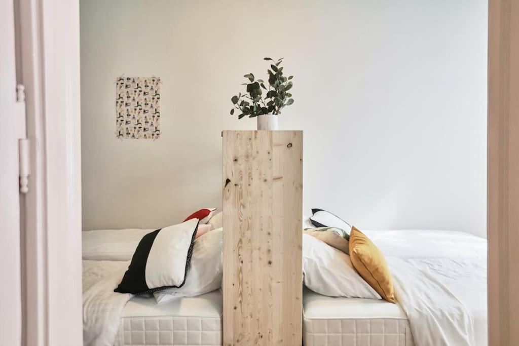 Unwind In Style W Sauna Dsgn 2Br Home Budapeşte Dış mekan fotoğraf